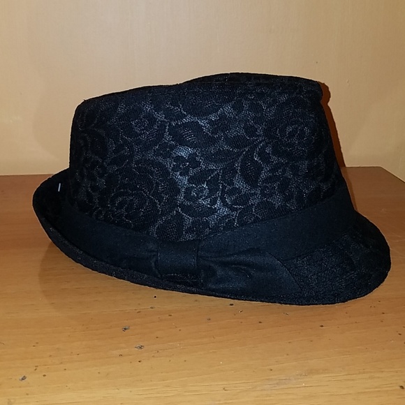 Hat - Picture 3 of 3